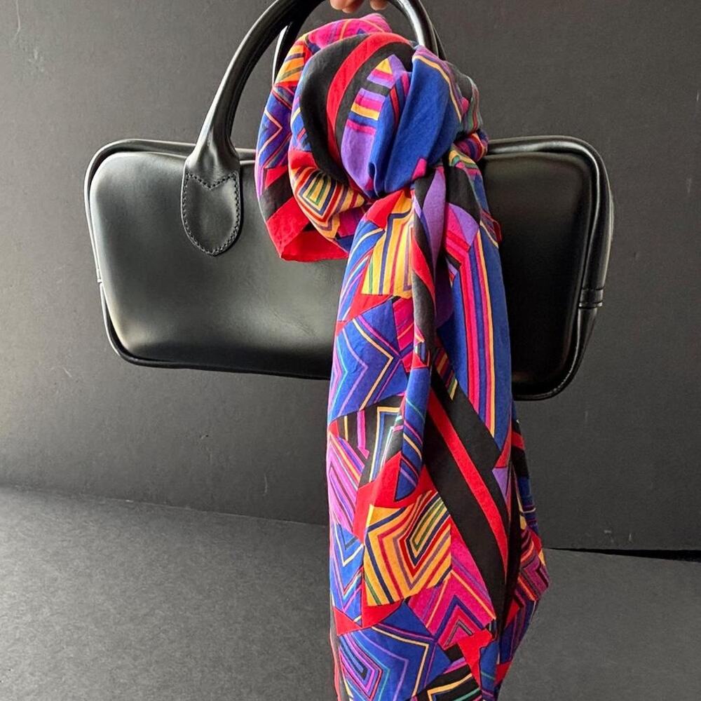 Harvé Benard silk scarf with geometric pattern 100% silk